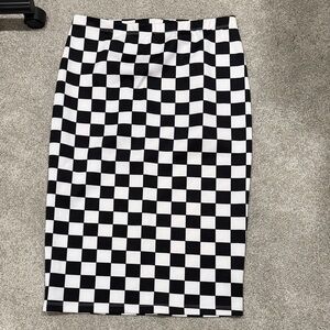 Forever 21 Black and White Checkered Pencil Skirt